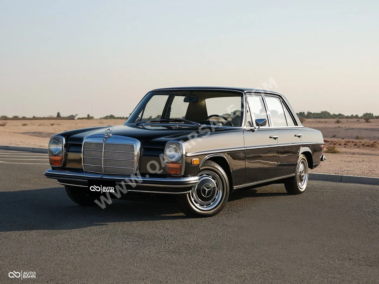 Mercedes-Benz  Classic  1970  Manual  63,000 Km  4 Cylinder  Rear Wheel Drive (RWD)  Classic  Black