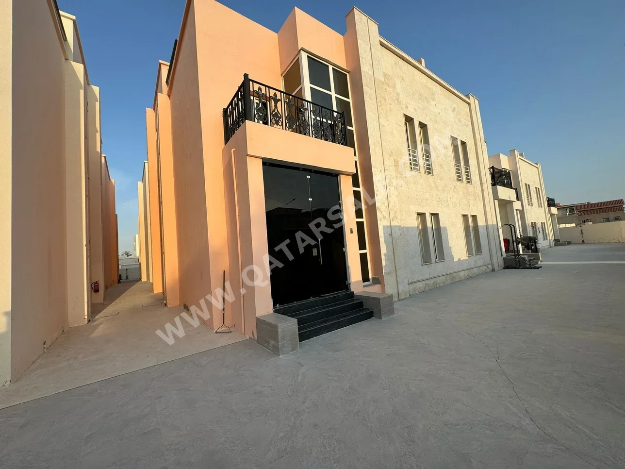 Apartment  in Doha -  Al Ghanim  Not Furnished