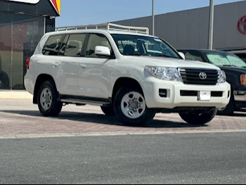 Toyota  Land Cruiser  G  2012  Automatic  64,000 Km  6 Cylinder  Four Wheel Drive (4WD)  SUV  White