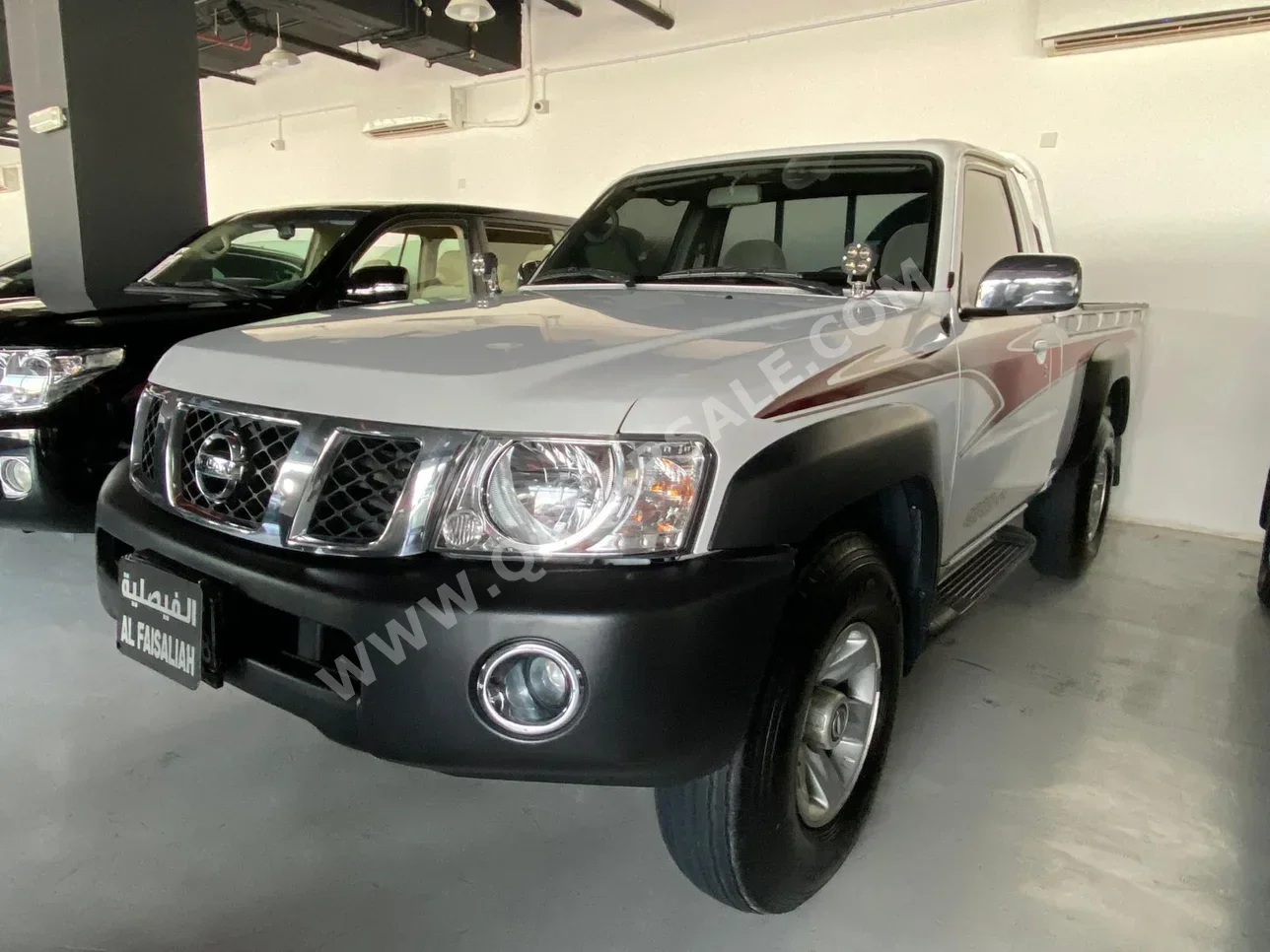 Nissan  Patrol  Pickup  2021  Manual  47,000 Km  6 Cylinder  Four Wheel Drive (4WD)  Pick Up  White