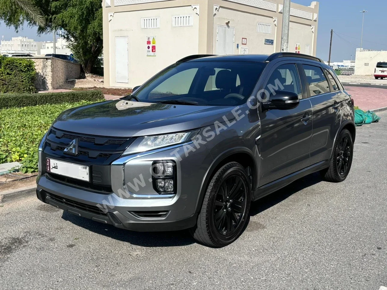 Mitsubishi  ASX  2020  Automatic  117,000 Km  4 Cylinder  Front Wheel Drive (FWD)  SUV  Gray
