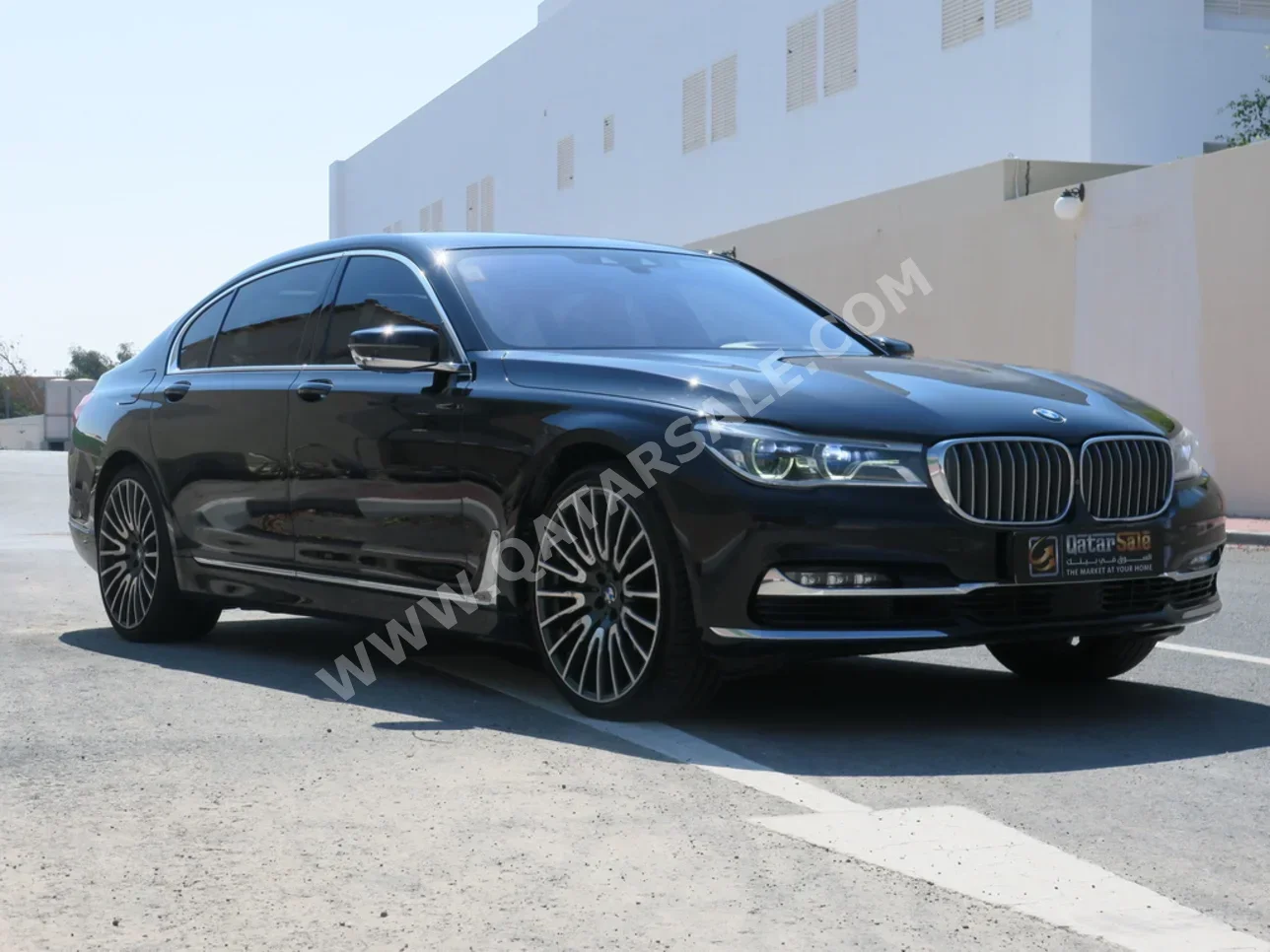 BMW  7-Series  750 Li  2016  Automatic  56,000 Km  8 Cylinder  Rear Wheel Drive (RWD)  Sedan  Black