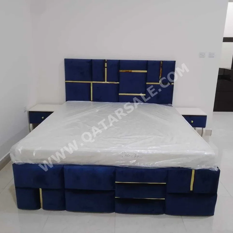 Beds - Queen  - Green  - Mattress Included  - With Bedside Table