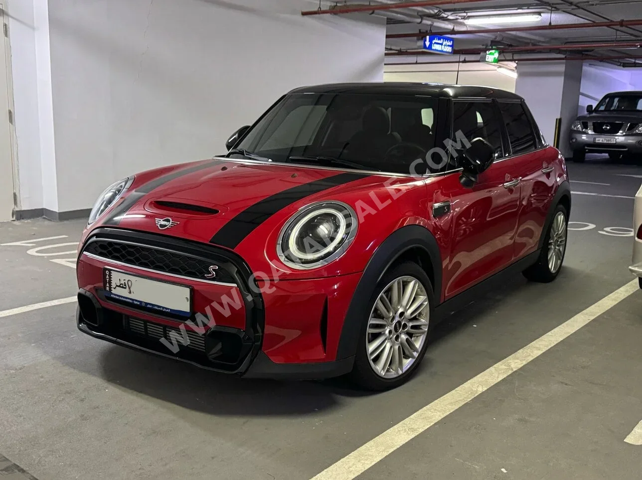 Mini  Cooper  S  2023  Automatic  30,000 Km  4 Cylinder  Front Wheel Drive (FWD)  Hatchback  Red  With Warranty