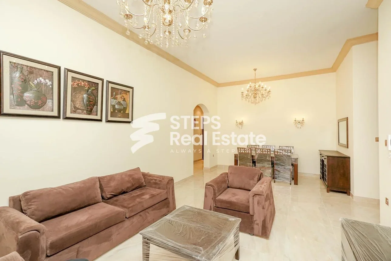 3 Bedrooms  Apartment  For Rent  in Doha -  Fereej Bin Mahmoud  Fully Furnished