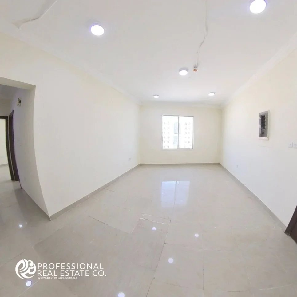 3 Bedrooms  Apartment  in Doha -  Najma  Not Furnished