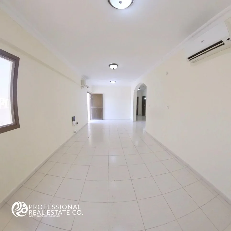 3 Bedrooms  Apartment  in Doha -  Najma  Not Furnished