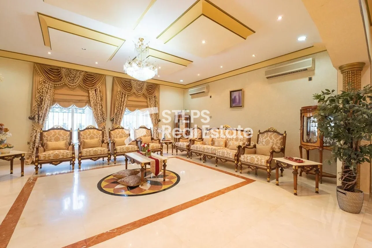 Family Residential  - Not Furnished  - Doha  - Al Thumama  - 7 Bedrooms