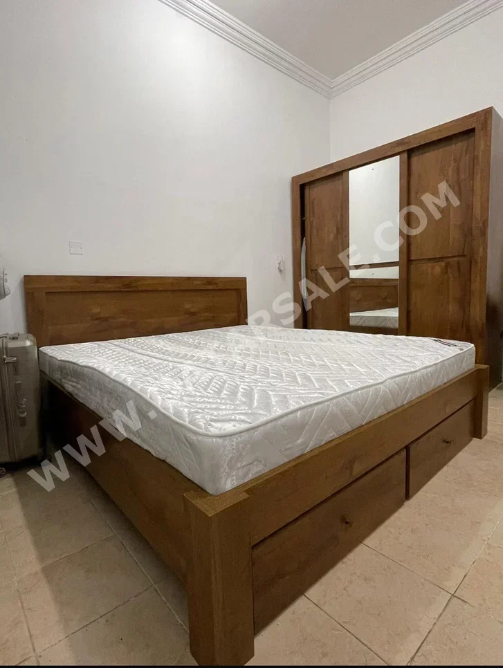 Beds - Pan Emirates  - King  - Brown  - Mattress Included