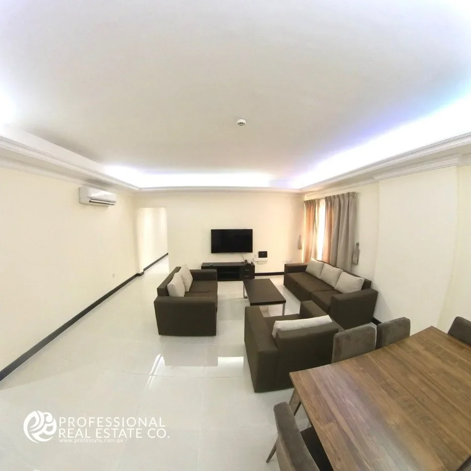 2 Bedrooms  Apartment  in Doha -  Fereej Al Nasr  Fully Furnished