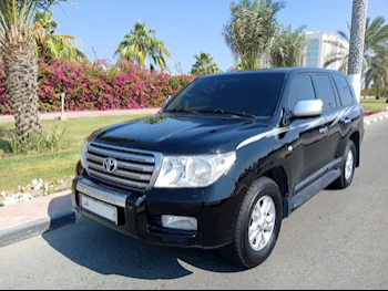 Toyota  Land Cruiser  GXR  2011  Automatic  390,000 Km  8 Cylinder  Four Wheel Drive (4WD)  SUV  Black