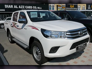 Toyota  Hilux  2025  Automatic  0 Km  4 Cylinder  Four Wheel Drive (4WD)  Pick Up  White  With Warranty