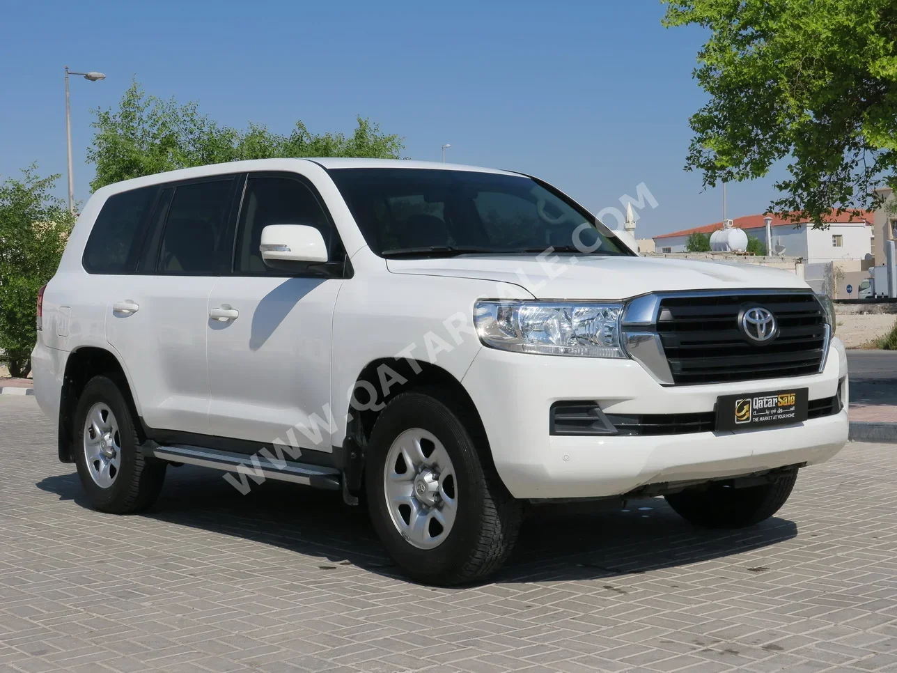  Toyota  Land Cruiser  GX  2019  Automatic  140,000 Km  6 Cylinder  Four Wheel Drive (4WD)  SUV  White  With Warranty