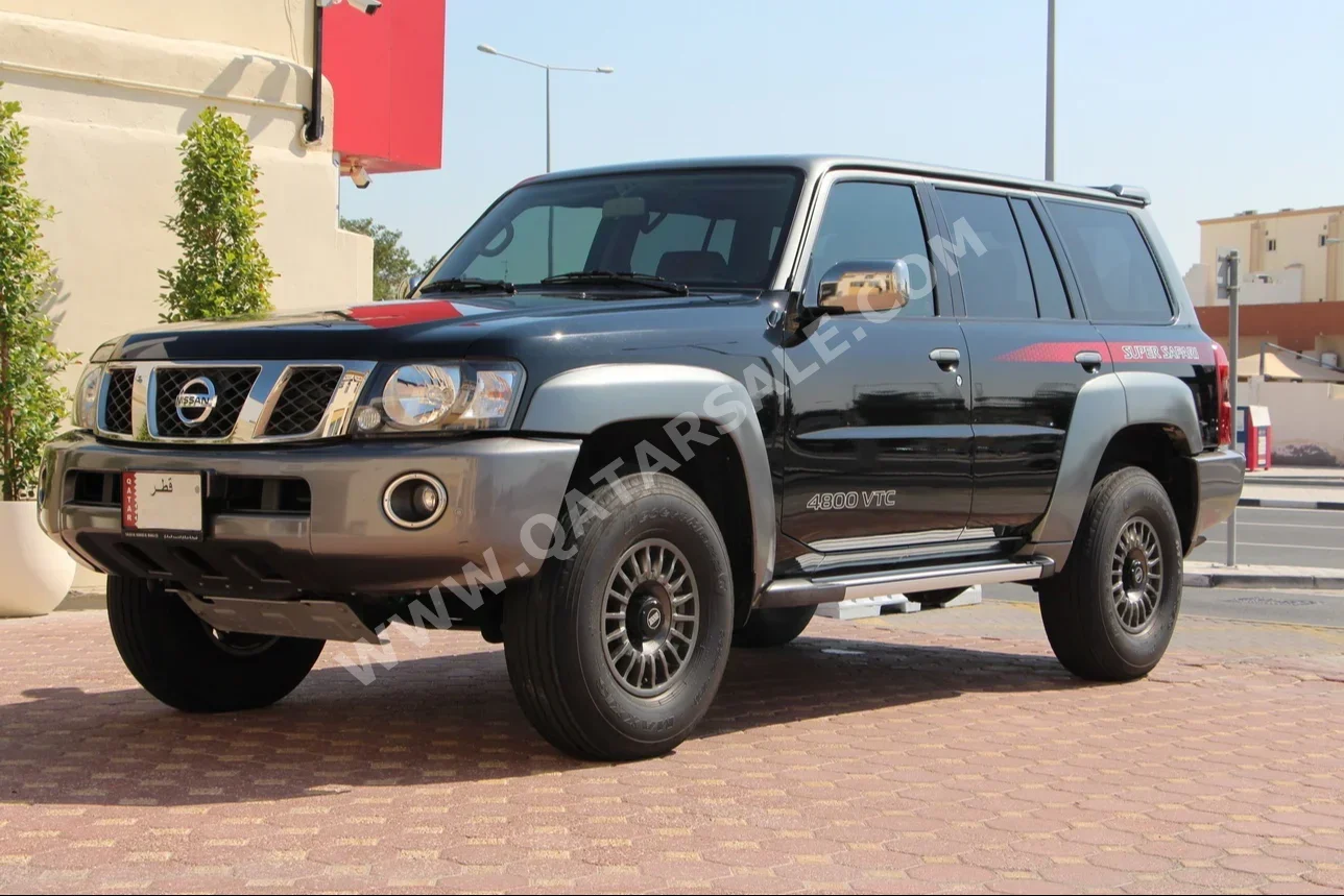 Nissan  Patrol  Super Safari  2022  Manual  50,000 Km  6 Cylinder  Four Wheel Drive (4WD)  SUV  Black  With Warranty