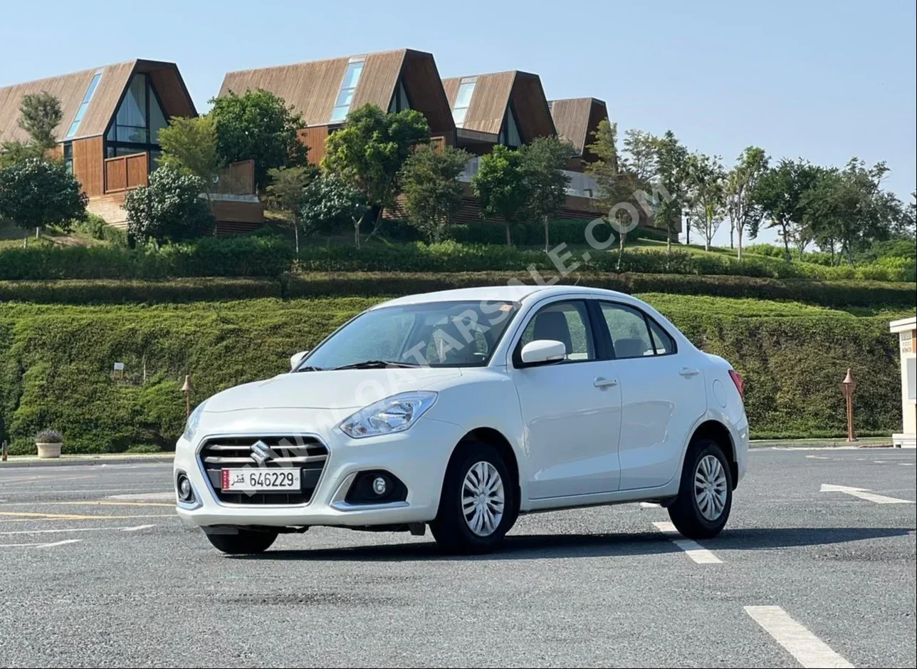 Suzuki  Dzire  2022  Automatic  67,750 Km  4 Cylinder  Front Wheel Drive (FWD)  Sedan  White