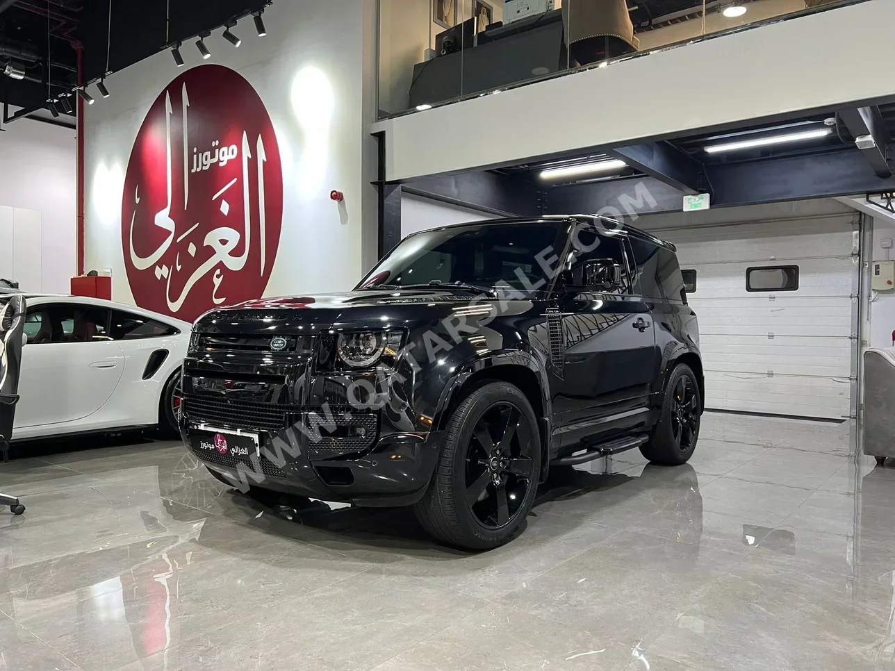 Land Rover  Defender  90 HSE  2023  Automatic  58,000 Km  6 Cylinder  Four Wheel Drive (4WD)  SUV  Black  With Warranty