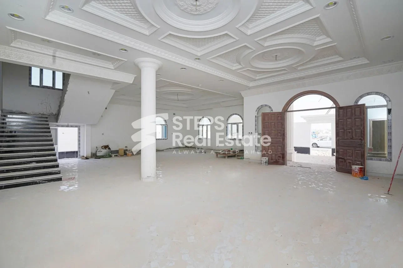 Family Residential  - Not Furnished  - Al Wakrah  - Al Wukair  - 8 Bedrooms