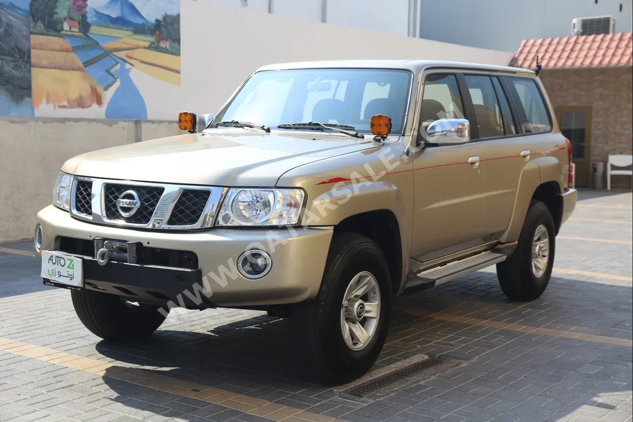 Nissan  Patrol  Safari  2019  Manual  66,000 Km  6 Cylinder  Four Wheel Drive (4WD)  SUV  Gold