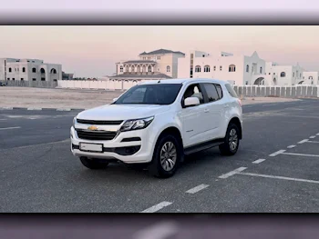  Chevrolet  Blazer  2018  Automatic  151,000 Km  6 Cylinder  All Wheel Drive (AWD)  SUV  White  With Warranty