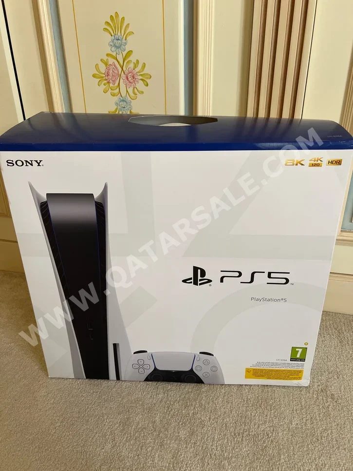 Video Games Consoles - Sony  - PlayStation 5 Disk  - 825 GB  -Included Controllers: 1