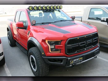 Ford  Raptor  2018  Automatic  174,000 Km  6 Cylinder  Four Wheel Drive (4WD)  Pick Up  Red