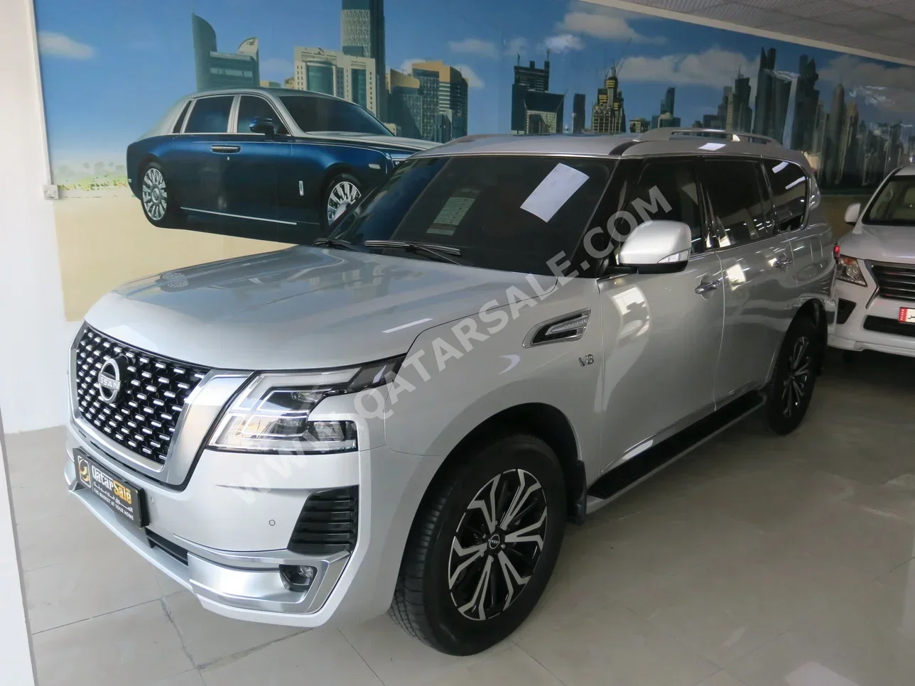 Nissan  Patrol  Platinum  2023  Automatic  20,000 Km  8 Cylinder  Four Wheel Drive (4WD)  SUV  Gray  With Warranty