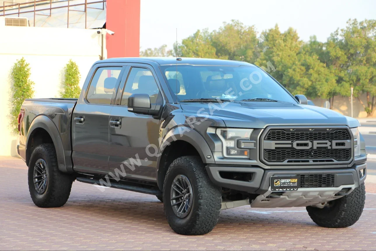 Ford  Raptor  2020  Automatic  126,000 Km  6 Cylinder  Four Wheel Drive (4WD)  Pick Up  Gray  With Warranty