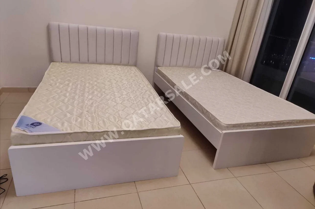 Beds - Lifestyle  - Twin  - White  - Mattress Included