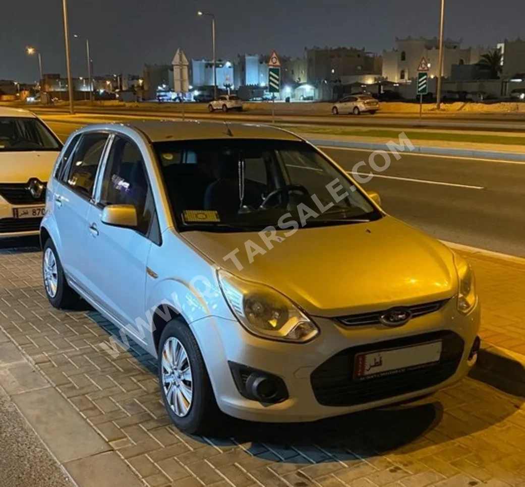 Ford  Figo  2015  Automatic  221,500 Km  4 Cylinder  Front Wheel Drive (FWD)  Sedan  Light Gray