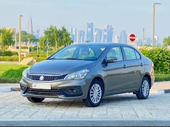 Suzuki  Ciaz  2020  Automatic  99,000 Km  4 Cylinder  Front Wheel Drive (FWD)  Sedan  Gray