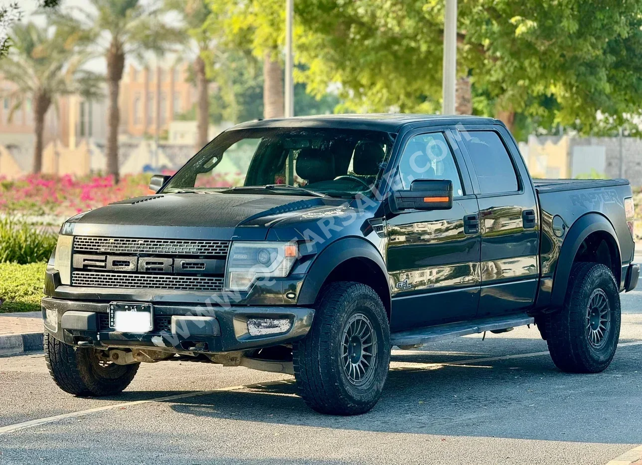 Ford  Raptor  2013  Automatic  140,000 Km  8 Cylinder  Four Wheel Drive (4WD)  Pick Up  Black