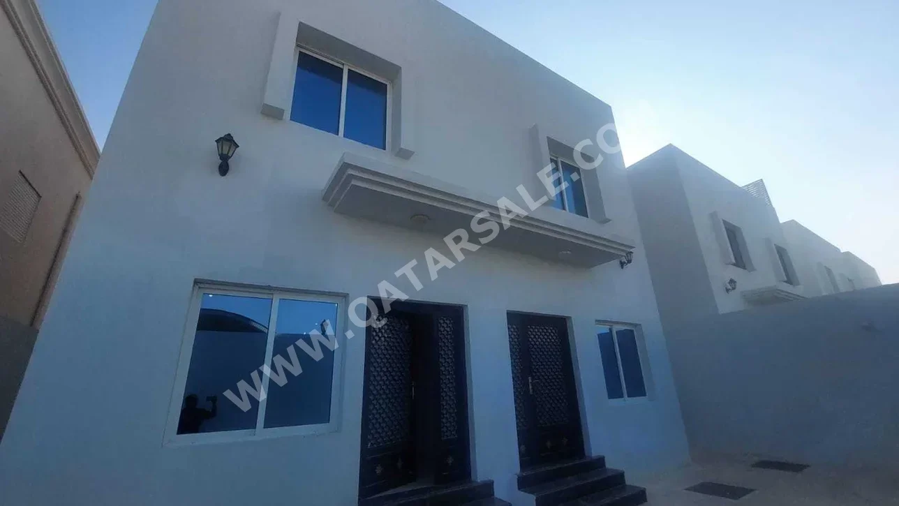 Family Residential  - Not Furnished  - Al Rayyan  - Muraikh  - 7 Bedrooms