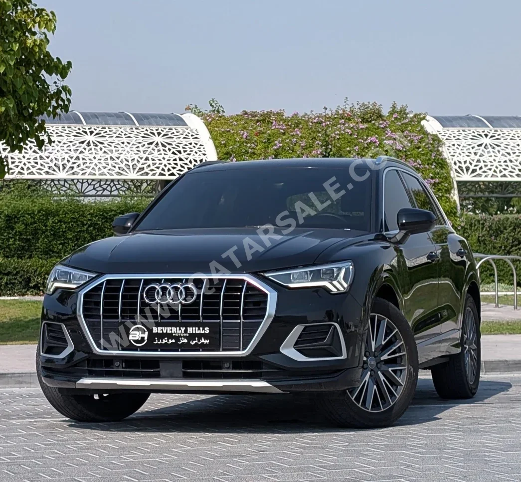 Audi  Q3  35 TFSI  2020  Automatic  74,235 Km  4 Cylinder  Front Wheel Drive (FWD)  SUV  Black  With Warranty