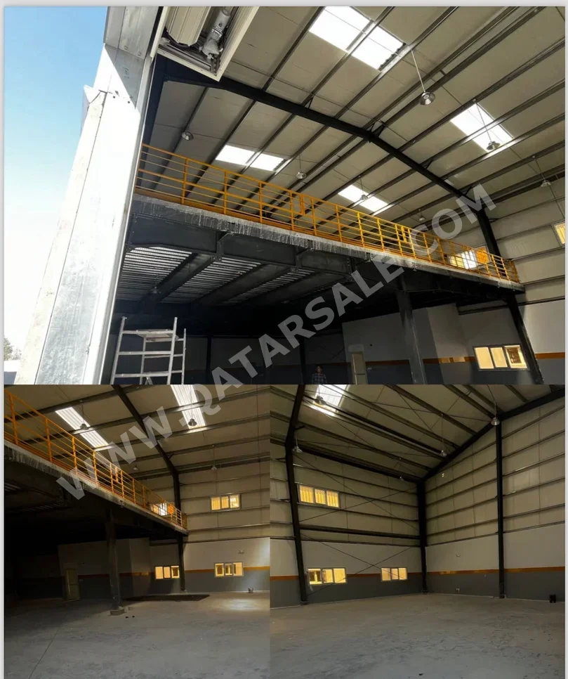 Warehouses & Stores - Al Khor  - Al Khor  -Area Size: 1640 Square Meter