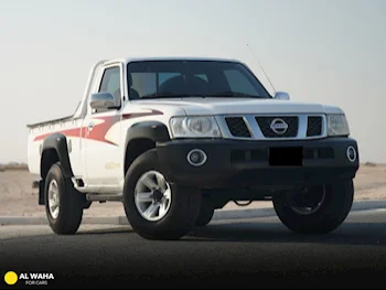 Nissan  Patrol  Pickup  2014  Automatic  191,000 Km  6 Cylinder  Four Wheel Drive (4WD)  Pick Up  White