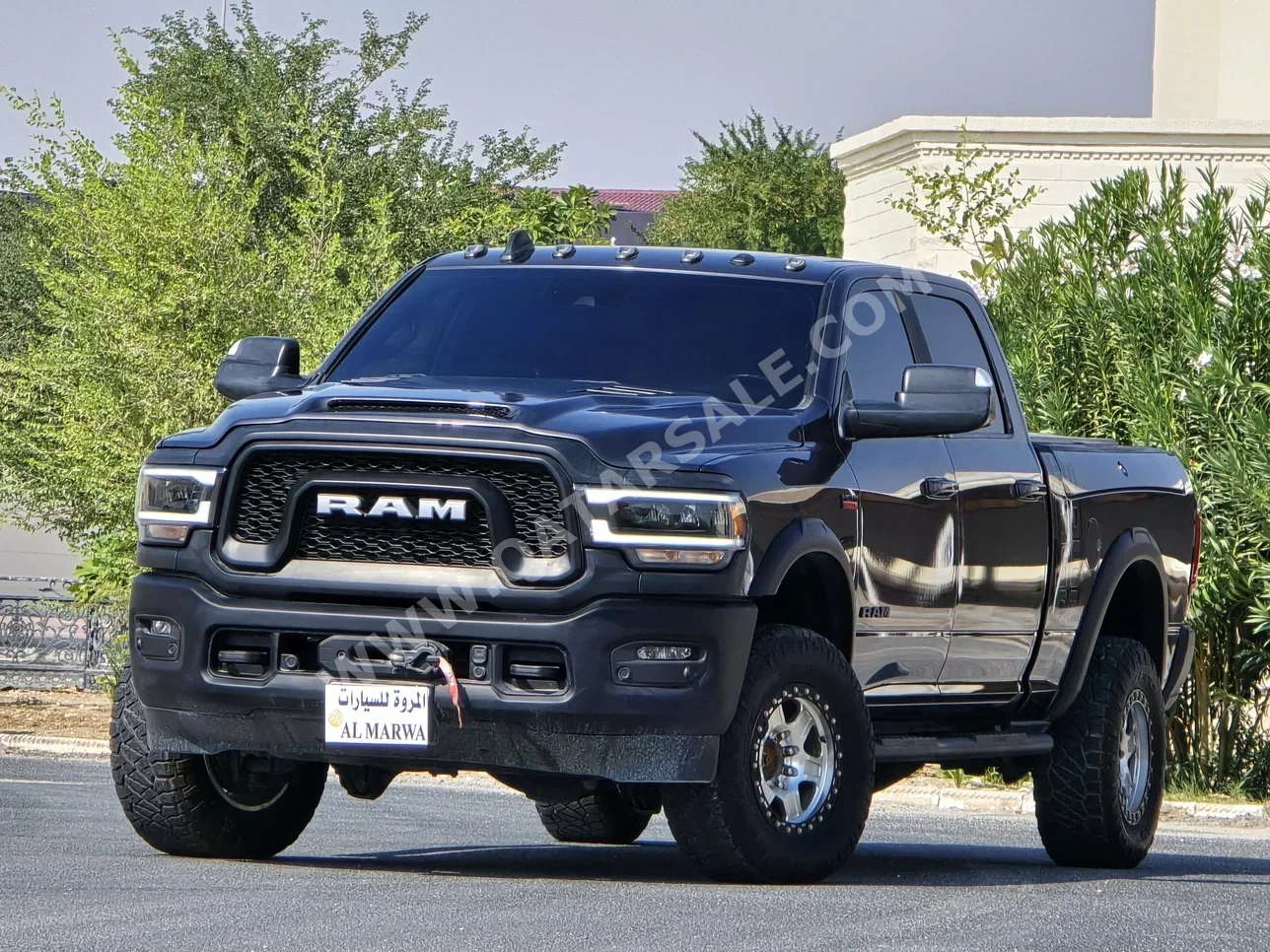 Dodge  Ram  2500 Power Wagon  2022  Automatic  23,000 Km  8 Cylinder  Four Wheel Drive (4WD)  Pick Up  Gray