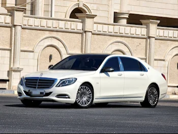 مرسيدس - بنز  مايباخ  S600  2015  اوتوماتيك  46,000 كم  12 سلندر  دفع خلفي  سيدان  أبيض