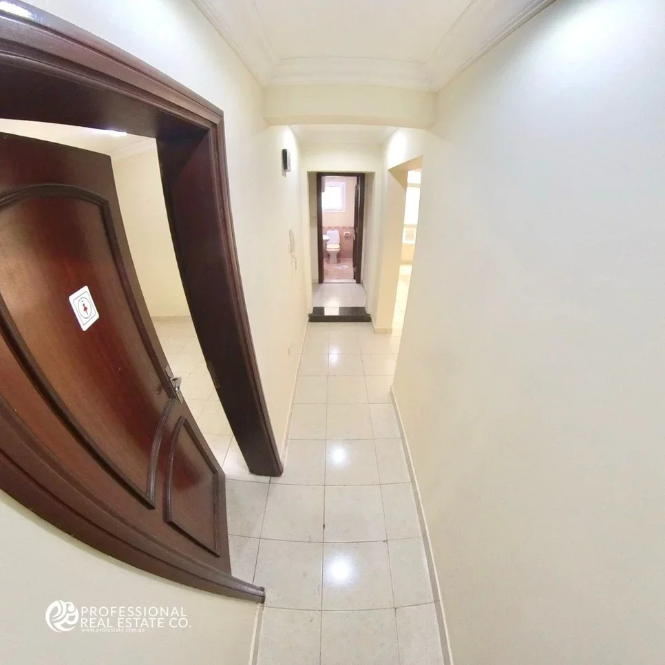 2 Bedrooms  Apartment  in Doha -  Rawdat Al Khail  Not Furnished