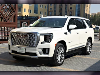 GMC  Yukon  Denali  2023  Automatic  8,450 Km  8 Cylinder  Four Wheel Drive (4WD)  SUV  White  With Warranty