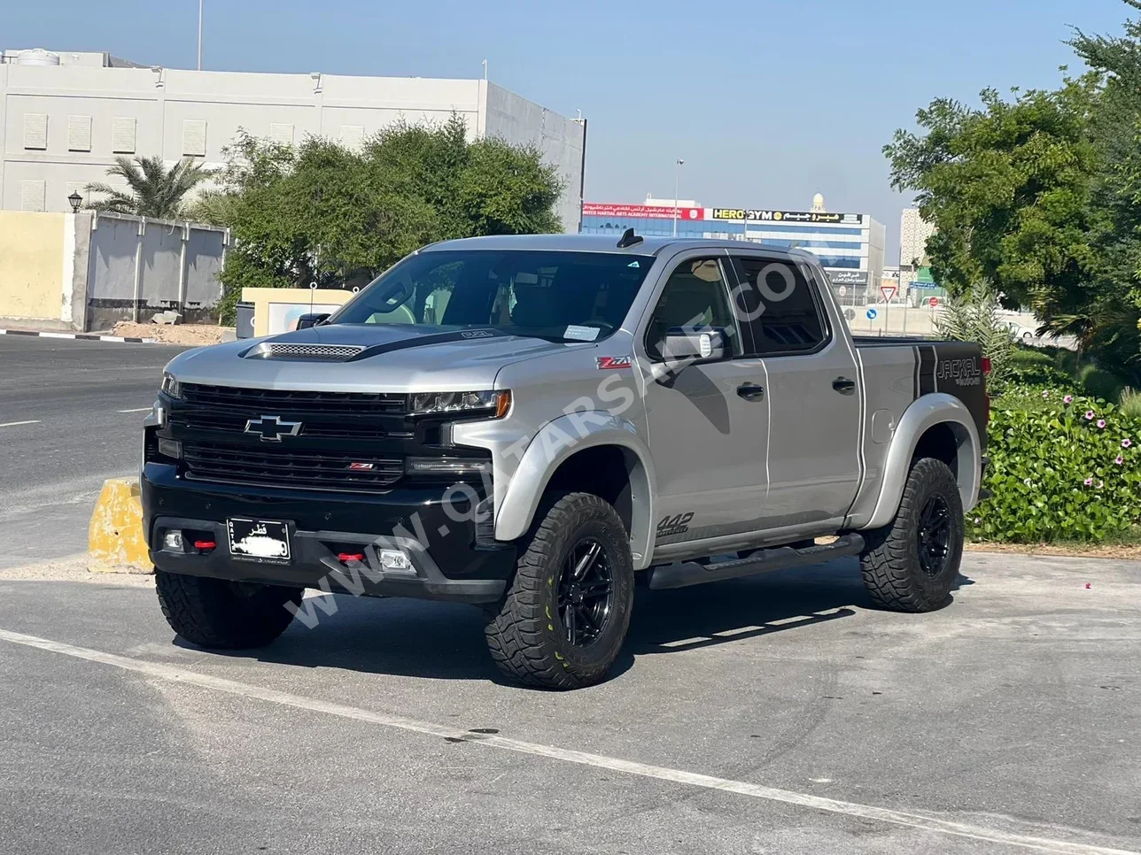 Chevrolet  Silverado  PaxPower Jackal  2021  Automatic  8,000 Km  8 Cylinder  Four Wheel Drive (4WD)  Pick Up  Silver  With Warranty