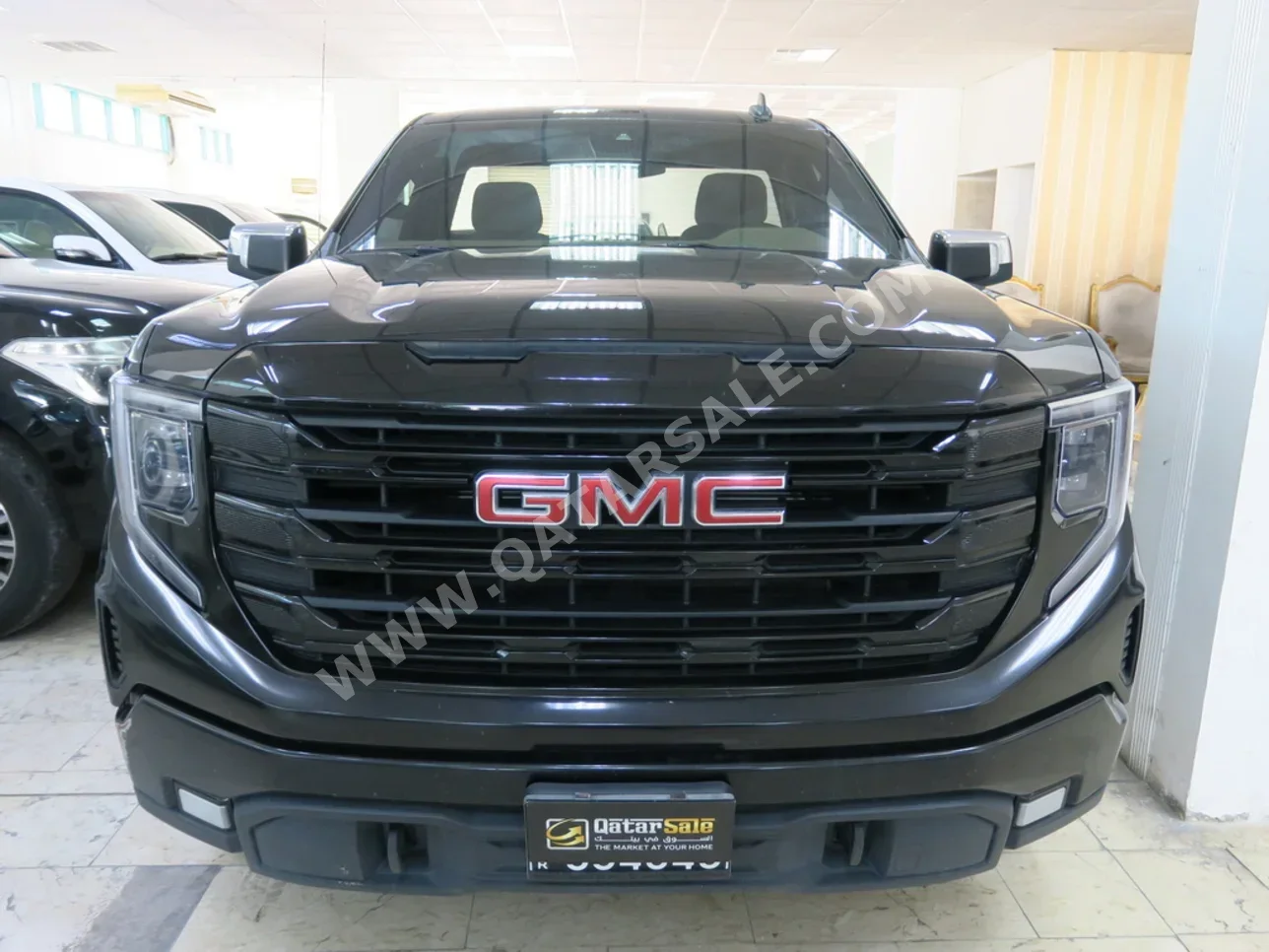 GMC  Sierra  Elevation  2022  Automatic  60,000 Km  8 Cylinder  Four Wheel Drive (4WD)  Pick Up  Black  With Warranty