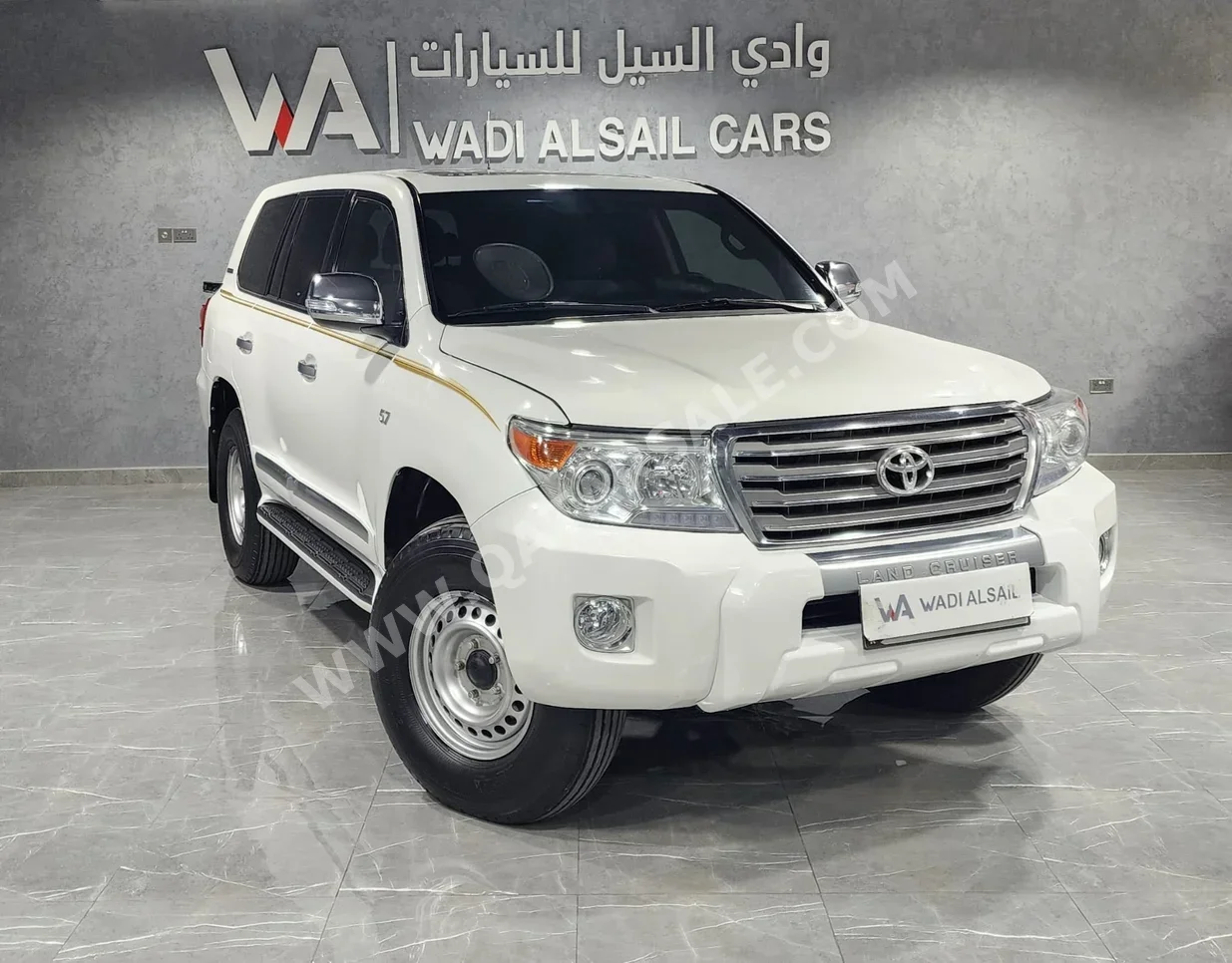 Toyota  Land Cruiser  GXR  2009  Automatic  453,000 Km  8 Cylinder  Four Wheel Drive (4WD)  SUV  White