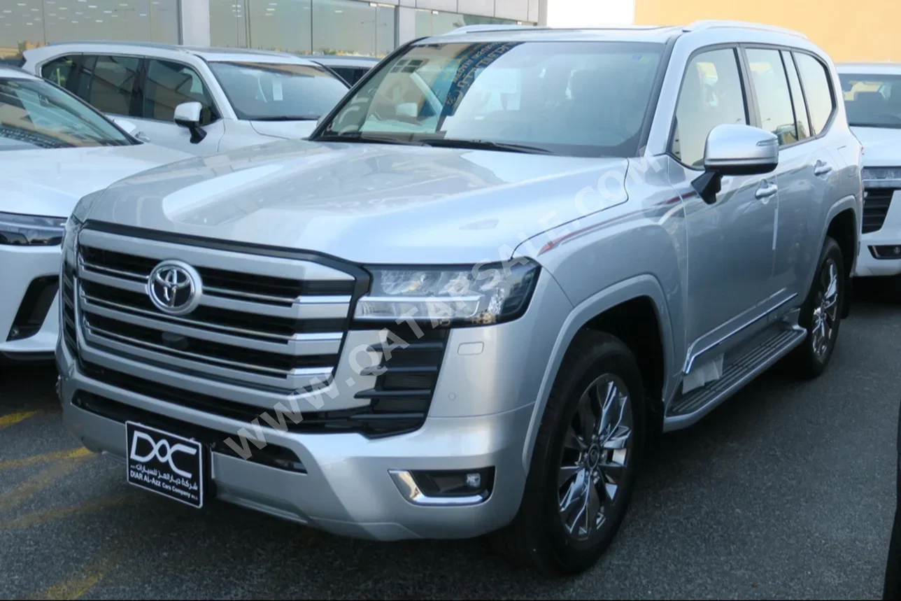 Toyota  Land Cruiser  GXR Twin Turbo  2024  Automatic  0 Km  6 Cylinder  Four Wheel Drive (4WD)  SUV  Silver  With Warranty