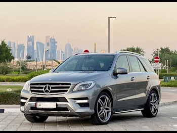 Mercedes-Benz  ML  350  2013  Automatic  136,000 Km  6 Cylinder  Four Wheel Drive (4WD)  SUV  Silver