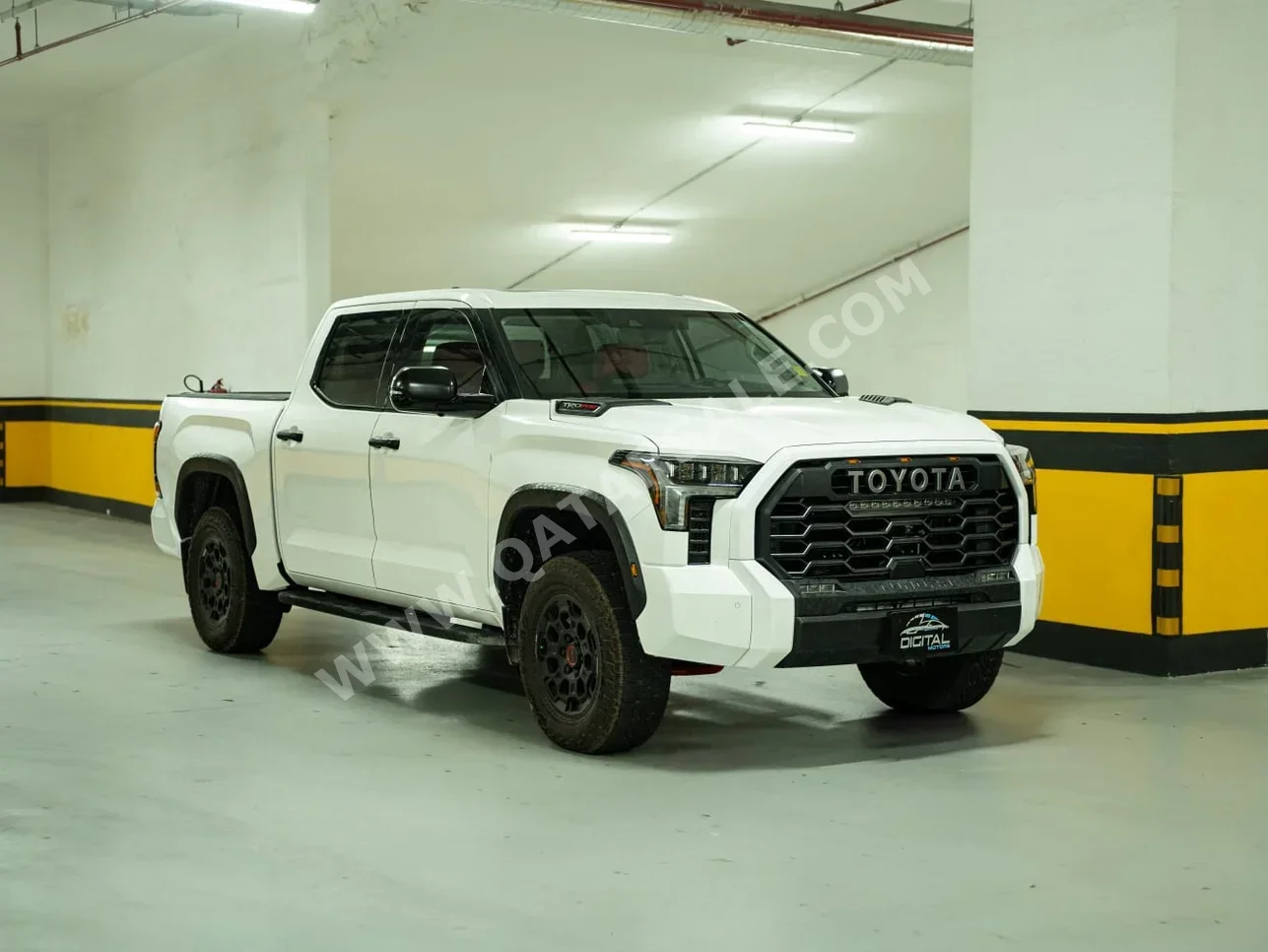 Toyota  Tundra  TRD PRO  2023  Automatic  500 Km  6 Cylinder  Four Wheel Drive (4WD)  Pick Up  White  With Warranty