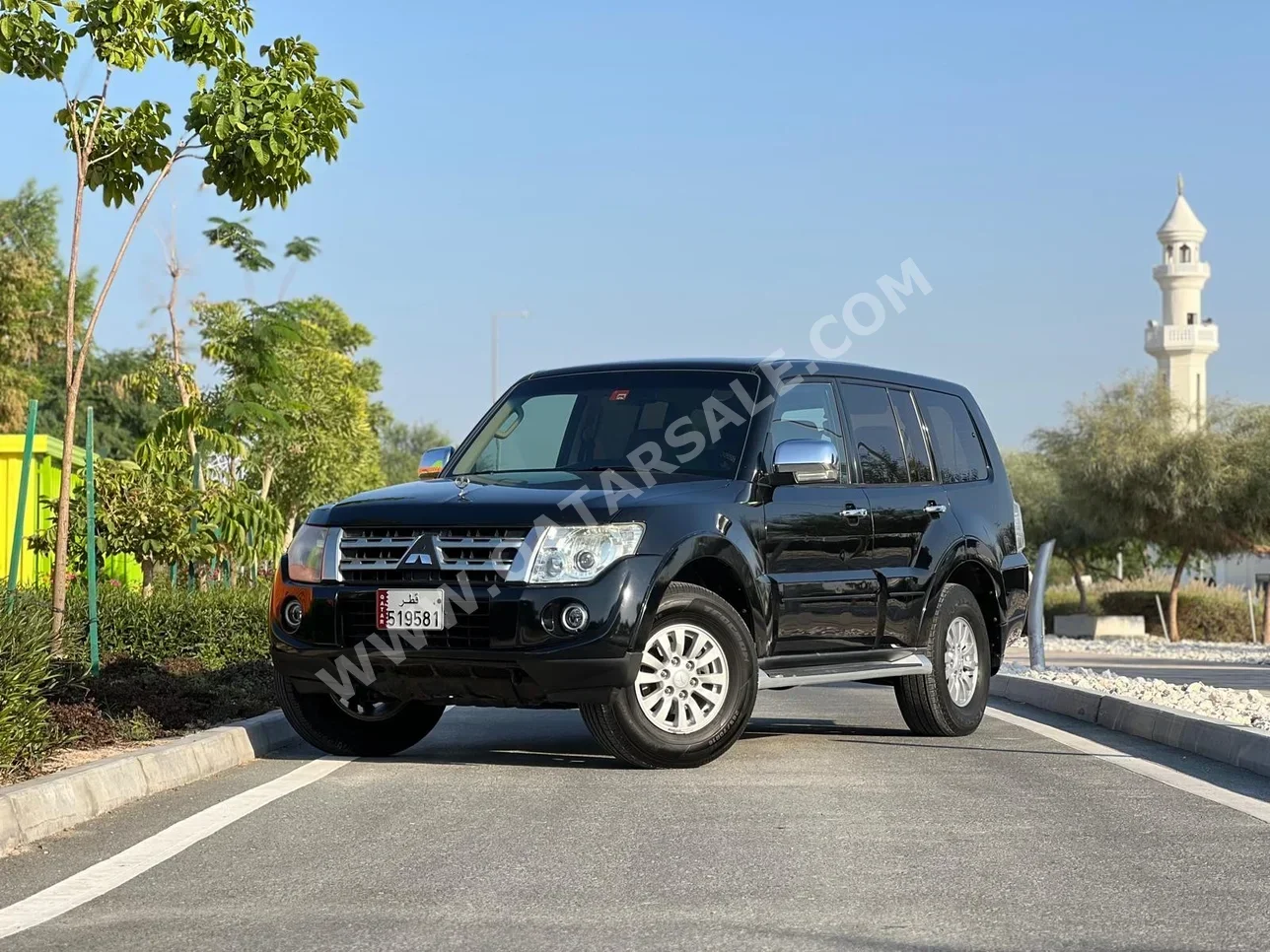 Mitsubishi  Pajero  3.5  2013  Automatic  243,000 Km  6 Cylinder  Four Wheel Drive (4WD)  SUV  Black