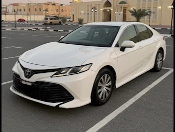 Toyota  Camry  2018  Automatic  160,000 Km  4 Cylinder  Front Wheel Drive (FWD)  Sedan  White