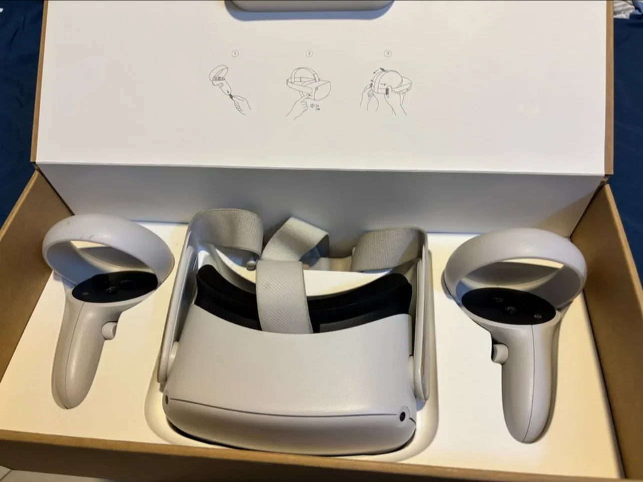 Meta  Oculus Quest 2  - Playstation & PC  Wireless  Knuckles Included  External Tracking Station