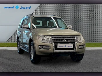 Mitsubishi  Pajero  3.5  2020  Automatic  69,340 Km  6 Cylinder  Four Wheel Drive (4WD)  SUV  Beige