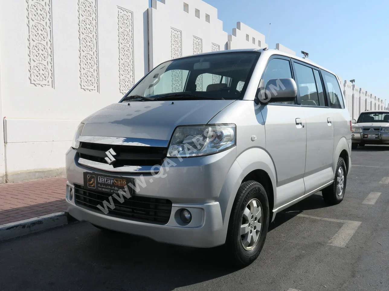 Suzuki  APV  2012  Automatic  104,000 Km  4 Cylinder  Front Wheel Drive (FWD)  Van / Bus  Silver